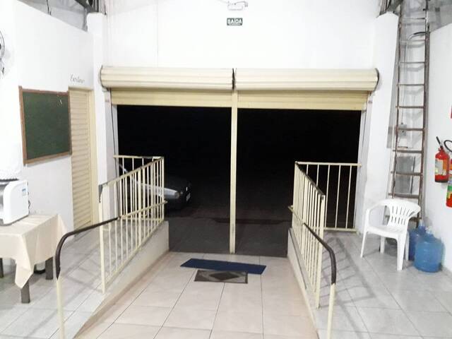 Sala para Venda em Torrinha - 4