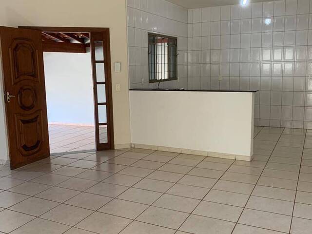 Casa para Venda em Brotas - 5