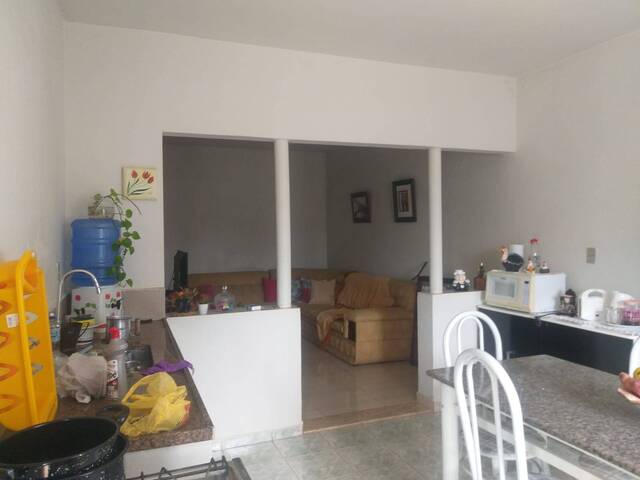 #90 - Casa para Venda em Torrinha - SP - 2