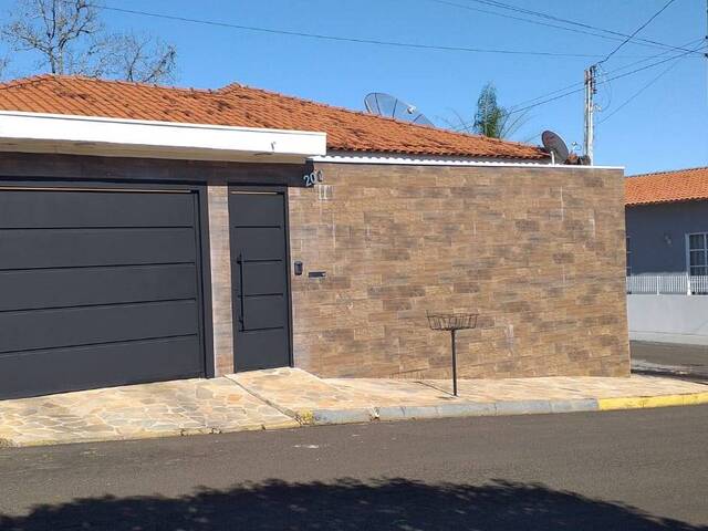 #56 - Casa para Venda em Torrinha - SP