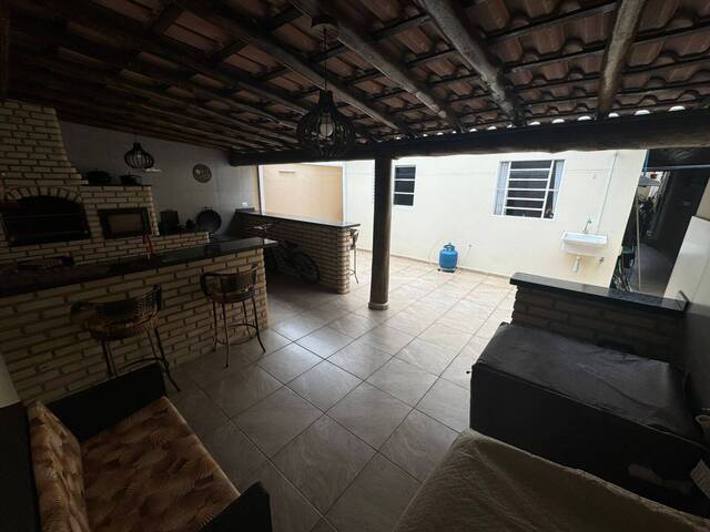 Casa para Venda em Torrinha - 5